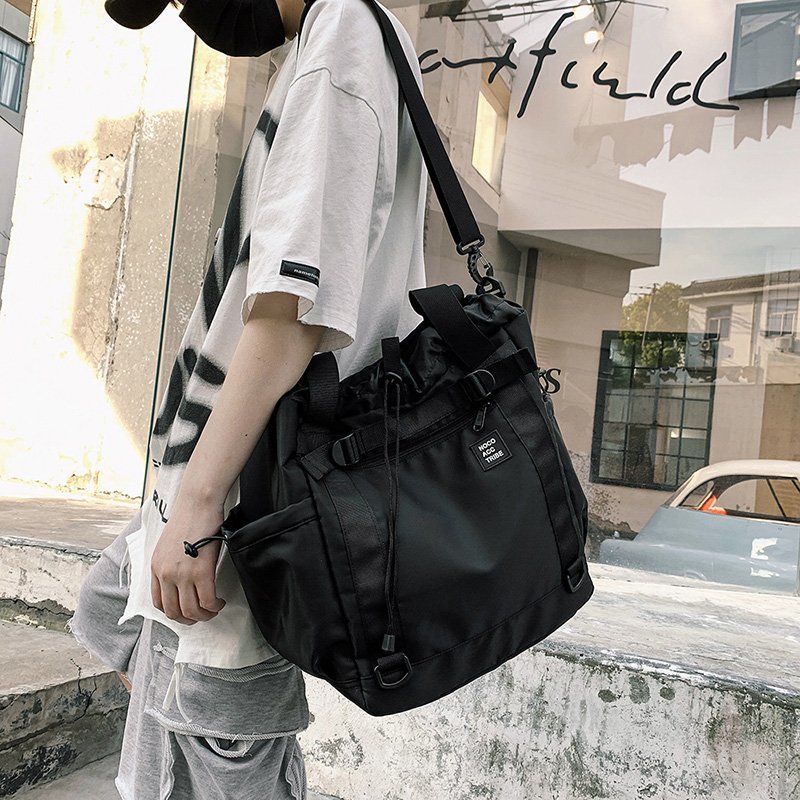 Tas Kurir Pria Tas Bahu Besar  - Streetwear Brand Famous ulasan dan harga